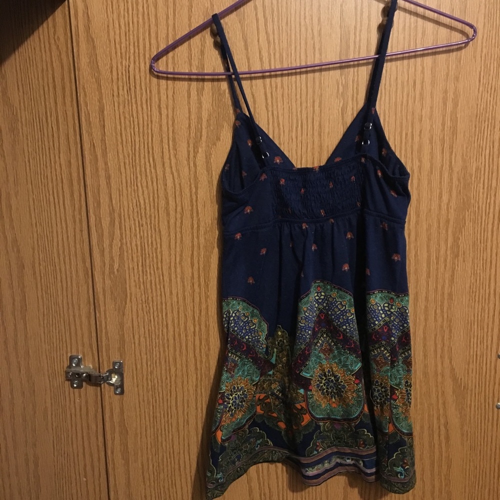 Tank top - Picture 2 of 3